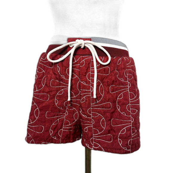 Anthropologie Kimchi Blue Quilted Shorts Women’s Medium Red High Waist Boho - Picture 1 of 5